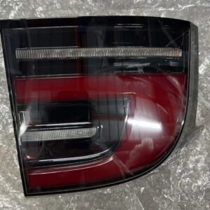 1565496-99-A 尾灯 L 外  适用于Model X