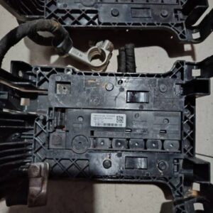 1EA937548 保险丝盒适用于大众ID4