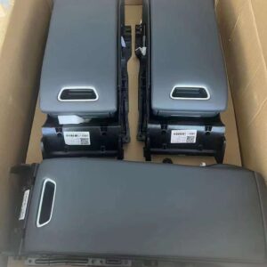 4KD 885 075J 后扶手箱总成适用于奥迪C8