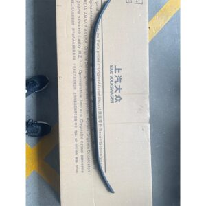 4KG 807 110 扰流板适用于奥迪A7L