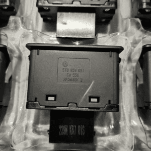 5TD 959 831 电尾门开关 适用于大众新途安 探歌