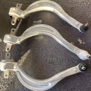 6600138306 6600138308 前悬架下后控制臂 适用于极氪001 009