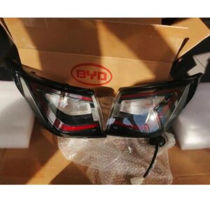 EM2E-4133010  EM2E-4133020 左后右后尾灯适用于比亚迪海豚