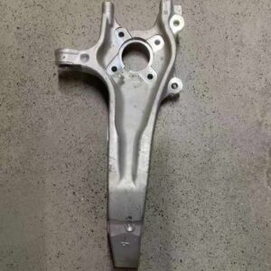 LAA-30010012 前羊角/R适用于理想 L6